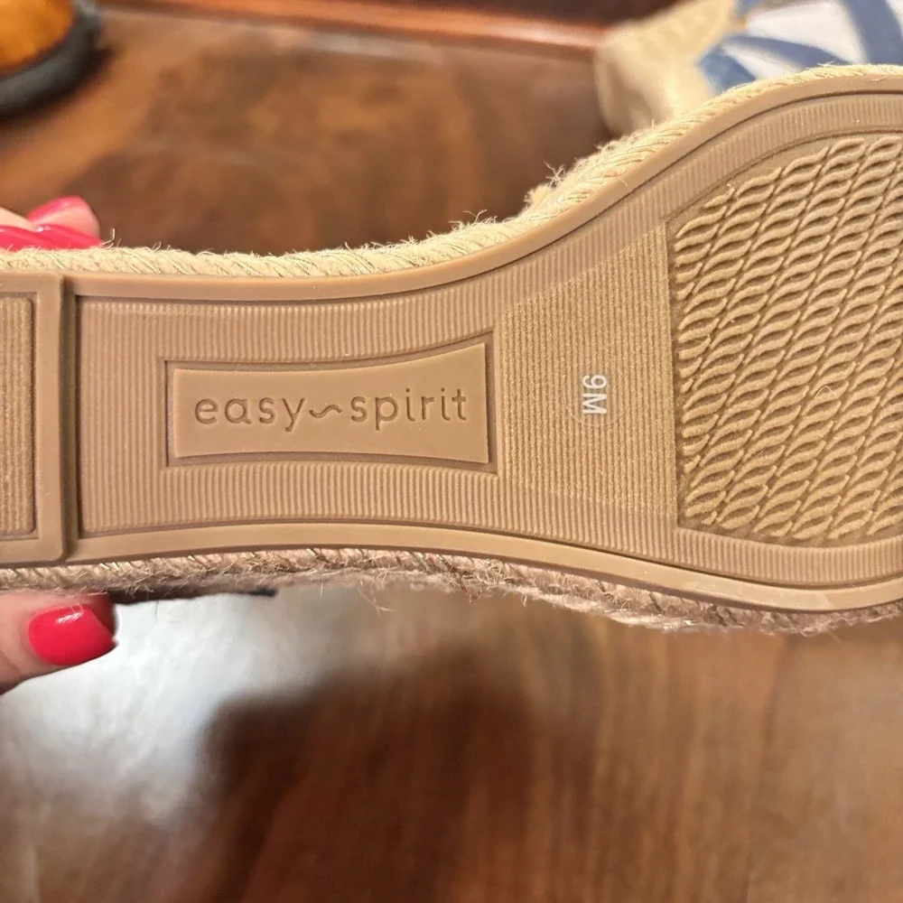 Easy‎ Spirit Meza2 Wedge Espadrille Sandals Blue Size 9M Elastic Strappy Comfort